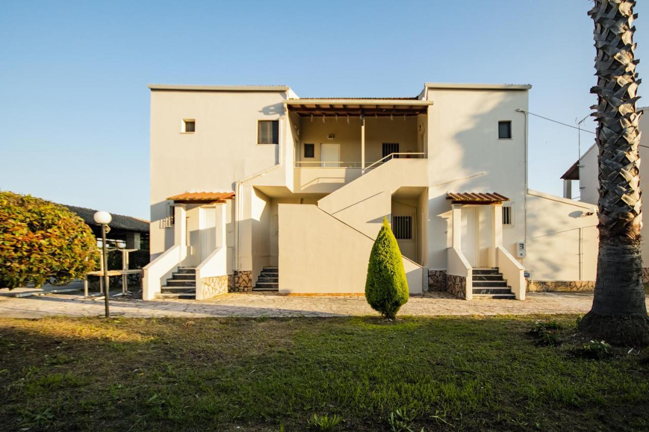 Parakladi Seaside Retreat Melikia Bagian luar foto